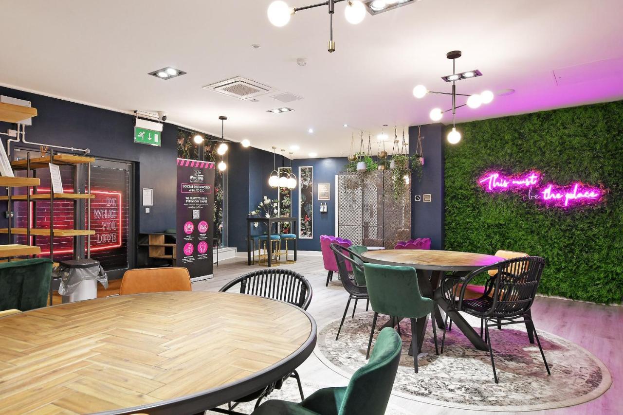 City Centre Modern Studio Apartment - Westone Free Wifi, Gym Access, Netflix Sheffield Bagian luar foto